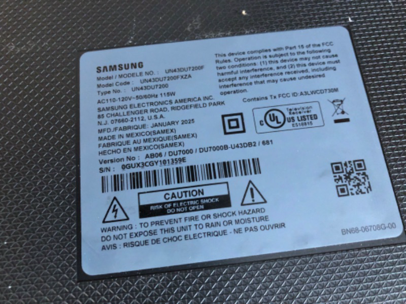 Photo 1 of (See all images) Samsung 43-Inch Class Crystal UHD 4K DU7200 Series HDR Smart TV w/Object Tracking Sound Lite, PurColor, Motion 