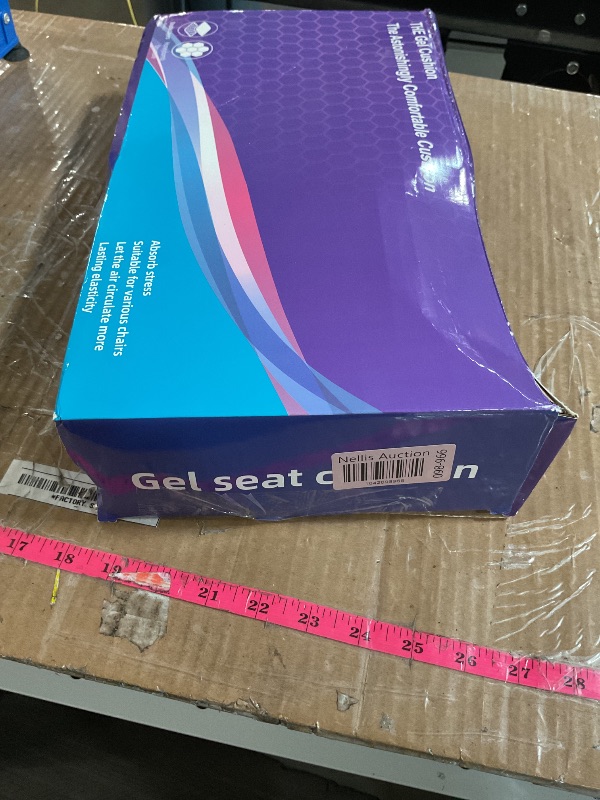 Photo 1 of (USED/FAIR) (BAGGED) Gel Seat Cushion, Cooling seat Cushion (Super Large & Thick), Breathable Honeycomb Design Absorbs Pressure Points Seat Cushion, Gel Cushion for Office Chair, Home Car seat Cushion for Wheelchair