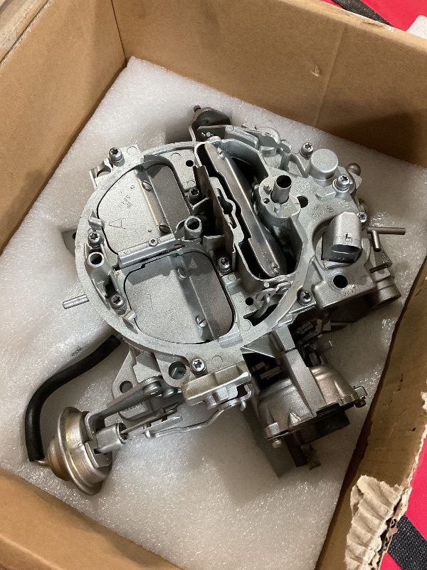 Photo 1 of (See all images) Rochester Quadrajet 4 Barrel Carburetor Electric Choke Fit for Chevy 305 350 c.i Engine GM Cadillac 1980-1989 4BBL Carb 1904R 1906R