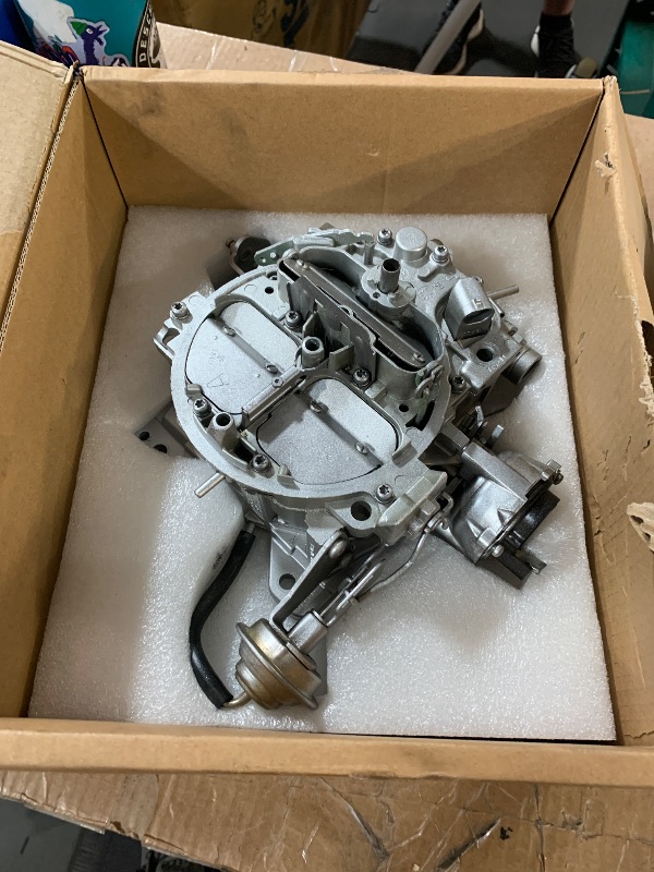 Photo 1 of (See all images) Rochester Quadrajet 4 Barrel Carburetor Electric Choke Fit for Chevy 305 350 c.i Engine GM Cadillac 1980-1989 4BBL Carb 1904R 1906R