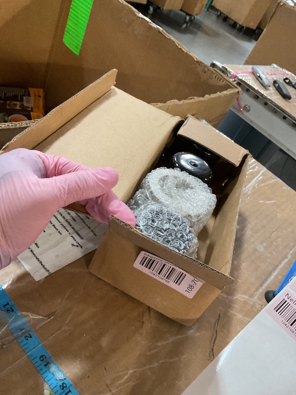 Photo 1 of 2.717in Diameter Bearing Replacement, Trailer Accessory 4pcs Trailer Bearing, Lubricator Tool Accessory for Trailer