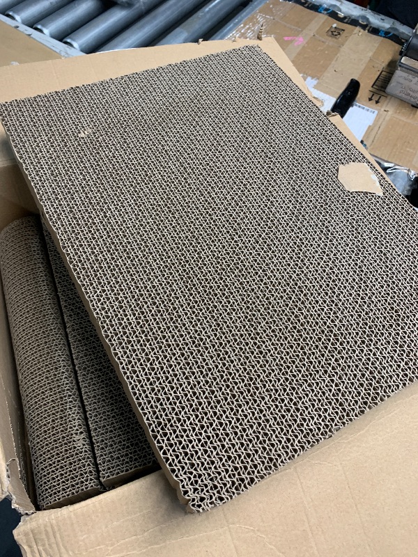 Photo 1 of (incomplete)(see images) Extra Large Sofa Shaped Cat Scratcher Bed - 31.5 Inches Infinity Durable Corrugated Cardboard Cats Lounge