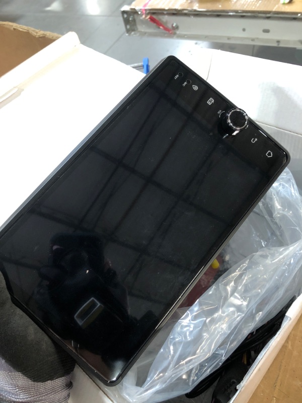 Photo 1 of (PARTIAL SET) (UNTESTED) JOYING Car Radio for Toyota Sienna 2004-2010 Android 12 Head Unit 9 Inch Touchscreen Car Stereo 8GB+128GB with Wiress Carplay & Android Auto, Mirror Link, AM/FM Radio, 48-Band EQ(JY-TZ211N8)