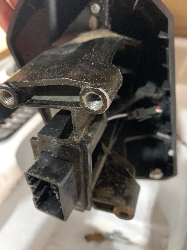 Photo 1 of (driver side only) (no pair) SCITOO Tow Mirror Compatible with for 2019-2022 For Chevy For Silverado 1500 Pickup Truck Mirrors Power Heated Turn Signal Width Puddle Running Back-up Light Temp Sensor Chrome Towing Mirrors LH