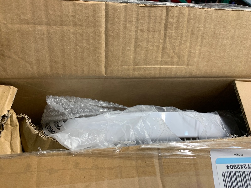 Photo 1 of (Sold for parts)(repair) Amazon Basics 16" DC Motor Fan, 12 Speed Fan with Remote, Floor Fan, Standing Fan with 3 Breeze Modes, Dual-Layered Blades 