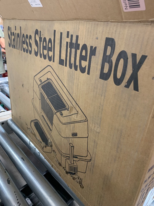 Photo 1 of (used)(unknown if complete) Vivifying Stainless Steel Litter Box, XL Side Entry Extra Large Litter Box with Lid for Big Cats & Kitty, Removable Enclosed Metal 