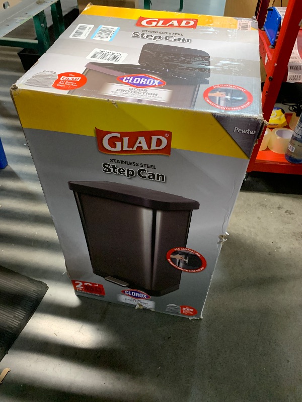 Photo 1 of (DAMAGED) Glad 20 Gallon / 75.5 Liter Extra Capacity Stainless Steel Step Trash Can with CloroxTM Odor Protection, Pewter