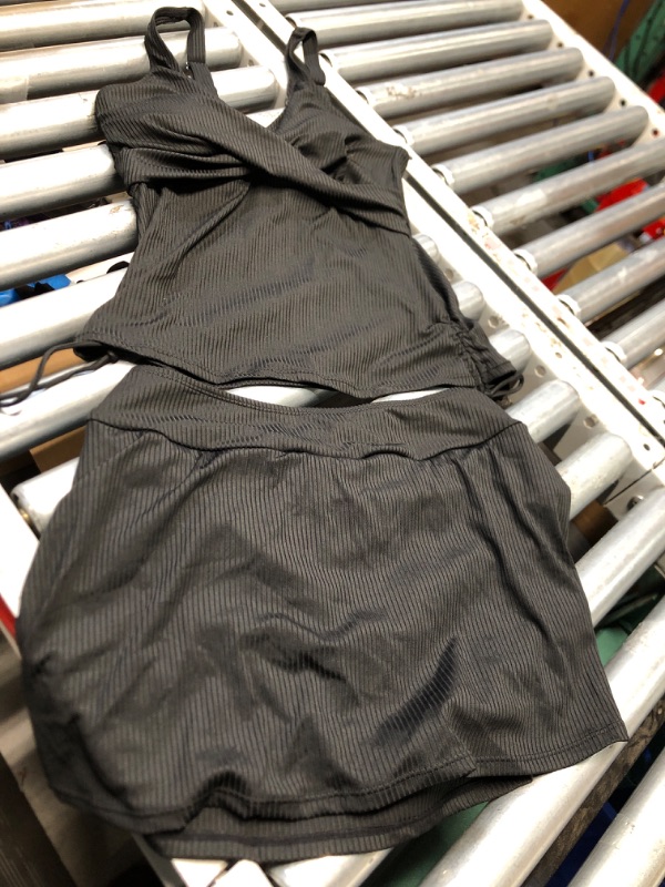 Photo 1 of (LARGE) (BAGGED) Aleumdr Women's Tankini Swimsuit Two Piece Tummy Control Bathing Suit Twist Front Swim Tank Top with Skirt Black Large