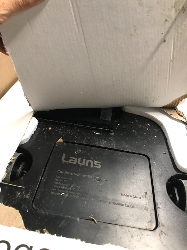 Photo 1 of (2025 Upgrade) Launs S1 Cordless Robotic Pool Cleaner, Dual Motors & Suction Ports Automatic Pool Vacuum Robot Lasts up to 90 Min, Self-Parking Ideal for Above Ground Pools (New)