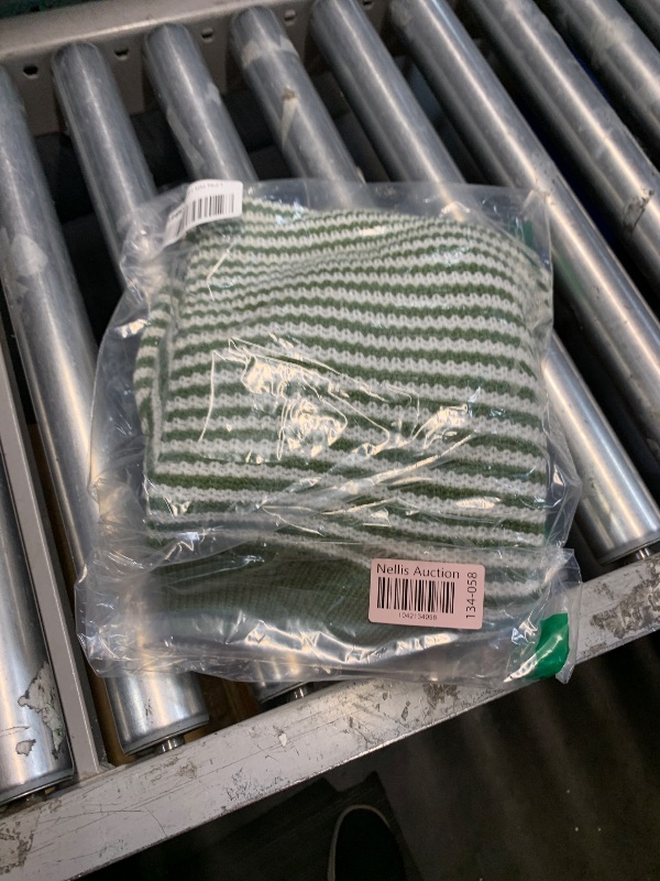 Photo 1 of ***(MINOR DAMAGE/ SEE NOTES)***MARZXIN Women's 2025 Fall Long Sleeve Sweaters Casual Loose Striped Off Shoulder Casual Oversized Knitted Sweater Pullovers Color101 M