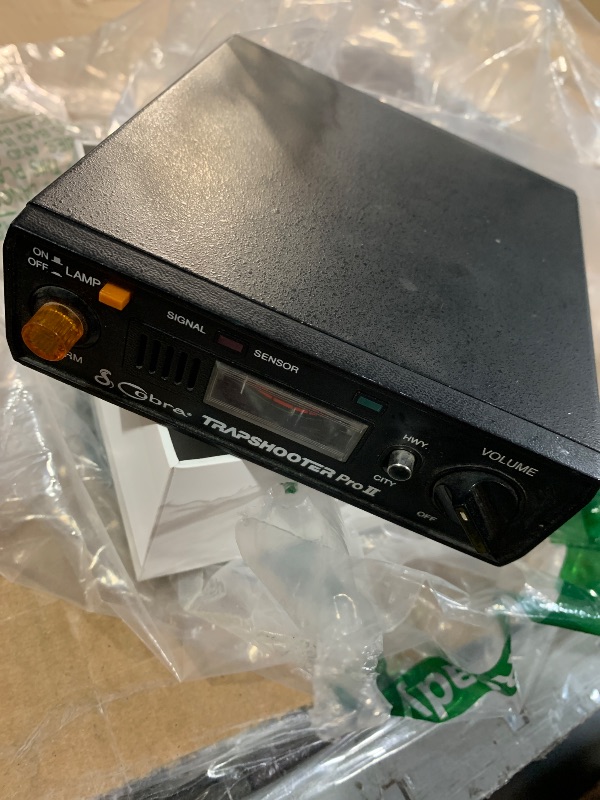 Photo 1 of (please see al images) Cobra Trapshooter Pro II Supereterodyne Radar Detector RD-4100 WORKS