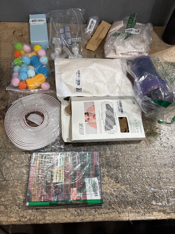 Photo 1 of **FINAL SALE BUNDLE OF MISCELLANEOUS ITEMS NON-REFUNDABLE**