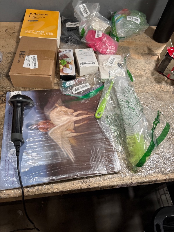 Photo 1 of **FINAL SALE BUNDLE OF MISCELLANEOUS ITEMS NON-REFUNDABLE**