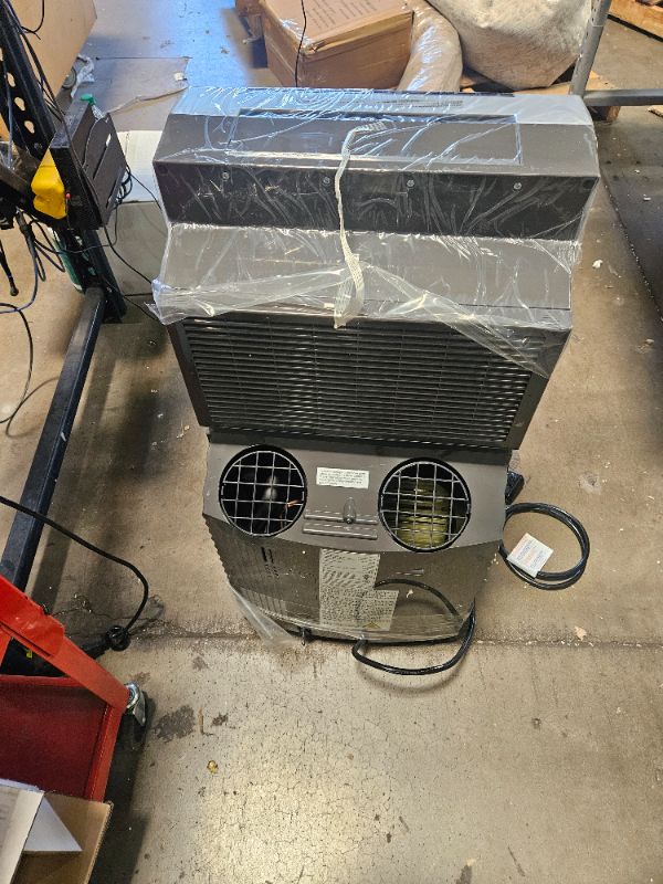 Photo 1 of ***PARTS ONLY***Whynter Portable Air Conditioner 14,000 BTU & Heater with Dual Hose Dehumidifier & Cooling Fan for 500 Sq Ft Rooms, Includes AC Unit Window Kit, ARC-14SH (9,200 SACC)