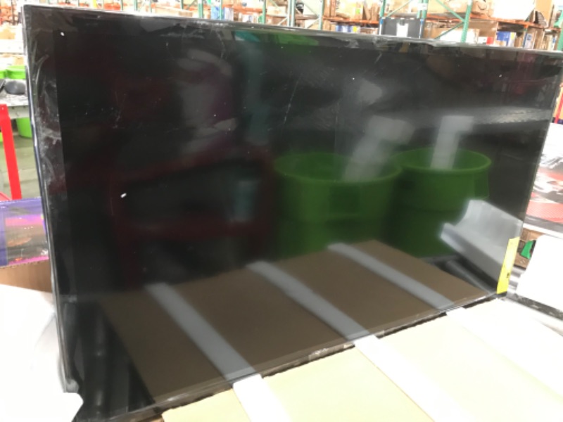 Photo 1 of ***FINAL SALE*** Roku Smart TV – 43-Inch Select Series 4K HDR RokuTV with Roku Enhanced Voice Remote, Brilliant 4K Picture, Automatic Brightness, & Seamless Streaming – Live Local News, Sports, Family Entertainment