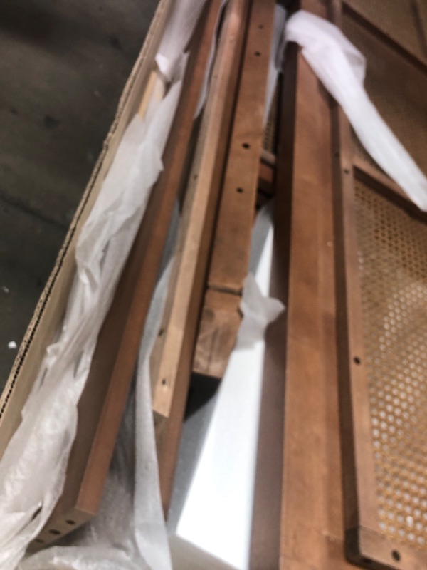 Photo 1 of *****************PARTIAL ITEM, THIS IS ONLY BOX 1 OUT OF 2****************

Baxton Studio Toveli Vintage French Inspired Ash Walnut Finished Wood and Synthetic Rattan Full Size Daybed