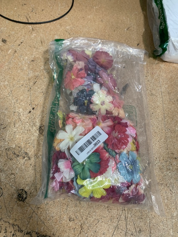 Photo 1 of 120 Pcs False Flowers for Crafts Artificial Faux Mini Flower Heads Silk Daisy Peony Small Fabric Flowers Stemless Small Faux Floral for Decoration for Home Graduation Wedding Summer Party(Multicolor)