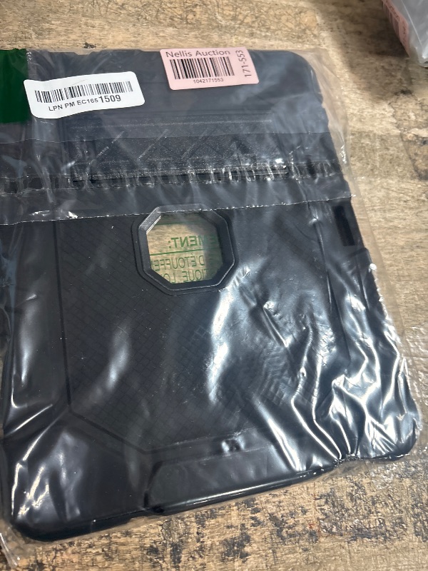 Photo 1 of Azzsy Case for iPad (A16) 11th Generation 11 Inch 2025 / iPad 10th Generation 10.9 Inch 2022, [Built-in Pencil Holder] Heavy Duty Shockproof Rugged Protective Case, Black