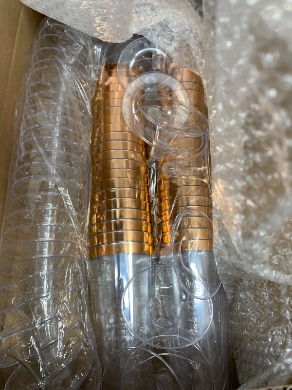 Photo 1 of 
champagne flutes 