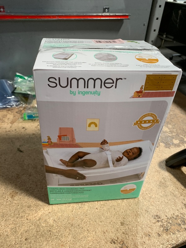 Photo 1 of (Zipper damaged) Summer by Ingenuity Contoured Changing Pad – Includes Waterproof Changing Liner and Safety Fastening Strap 
