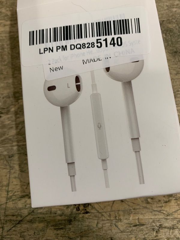 Photo 1 of 2 Pack for iPhone Headphones Wired Earbuds Earphones Built-in Microphone & Volume Control Nosie Reduction for iPhone 14 Pro Max/14 Plus/13/12/11/XR/XS/X/8/7/SE, Plug and Play Support All iOS Syste