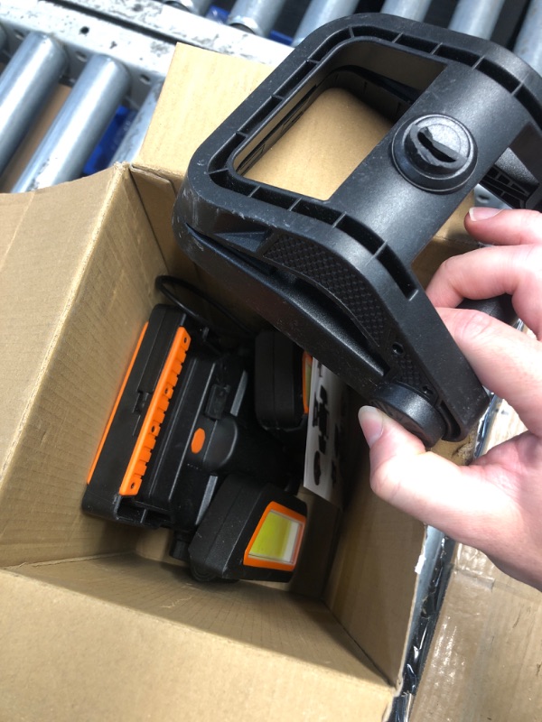 Photo 1 of (PARTS) (SCRAP) Tresda 4000LM LED Work Light Rechargeable with Clamp, 40W Magnetic Work Light Battery Powered with 5 Light Modes, 350° Rotation, Portable Job Site Lighting for Construction Site,Workshop,Car Repairing