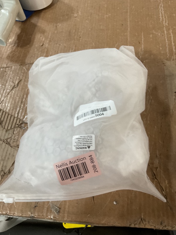 Photo 1 of (USED/FAIR) Moruiero 2PCS Protective Case for LABUBU, Clear Figure Display Bag with Keychain for Doll(Doll Excluded, 2PCS Style Standing)