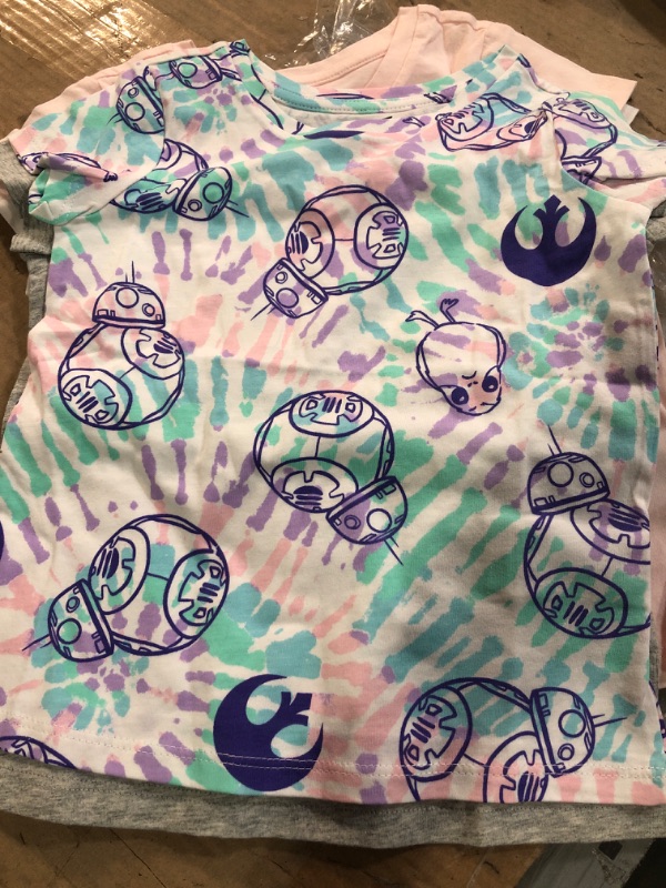 Photo 1 of (see images)Amazon Essentials Disney | Marvel | Star Wars Toddler girls ' Short-Sleeve T-Shirts (Previously Spotted Zebra), Pack of 4, Star Wars/Donut, 3T
