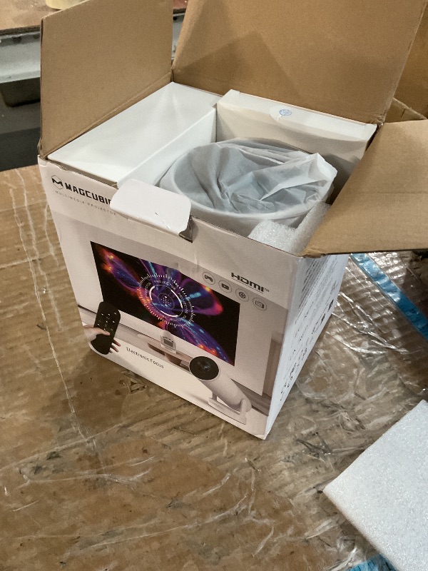 Photo 1 of ?Electric Focus?Magcubic Mini Projector 4K Support, Portable Projector with WiFi 6 and Bluetooth 5.4, Smart Proyector, 5W Soundbase Speaker, 180° Rotation for Home Theater HY300 Ultra