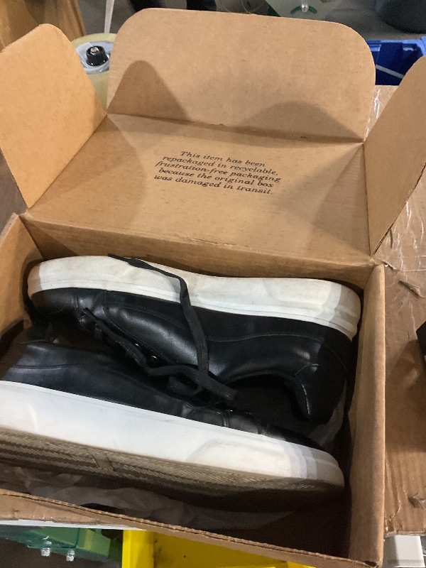 Photo 1 of ***(HEAVILY USED/ MINOR DAMAGE)***Vostey Men's Fashion Sneakers Classic Casual Shoes for Men Stylish Soft Black Shoes Mens Dress Sneakers (BMY5011A Black 11)