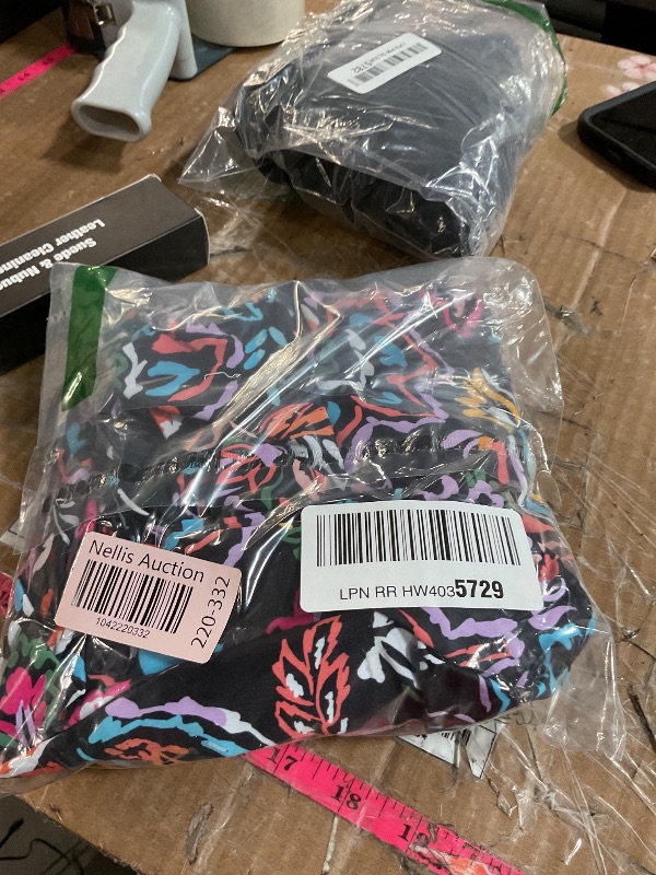 Photo 1 of (LARGE) (TOP ONLY) (PARTIAL SET) (BAGGED) Yonique Womens Blouson Tankini Top Only Loose Fit Swim Top No Bottom Modest Swimsuit Top Colorful Paisley X-Large