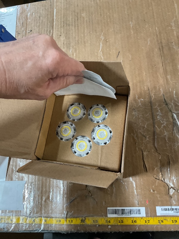 Photo 1 of (Updated) BR30 30W LED Light Bulb, 250-300W Equivalent, 5000K Daylight, 4000lm Super Bright Bulb, Non-Dimmable, CRI80, E26 Base, Floodlight for Warehouse Supermarket Logistic Center Church