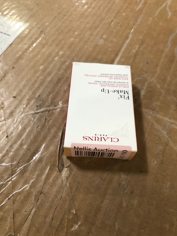 Photo 1 of Clarins Fix Make-Up Setting Spray | 4-in-1 Makeup Setting Spray | 24H¹ Fresh and Flawless Makeup | 12H² Hydration | Locks Out Harmful Pollutants | Boosts Radiance | All Skin Types