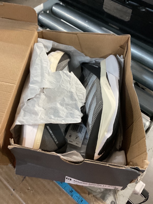 Photo 1 of (SIZE 6) (USED/FAIR) adidas Unisex Adizero Boston 12 Sneaker, Black/White/Carbon, 6 Wide US Men