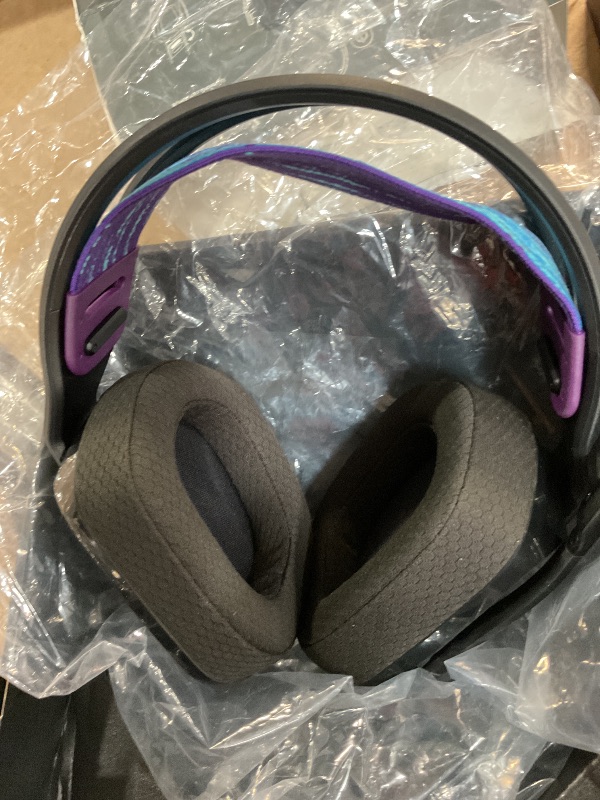 Photo 1 of (Missing usb dongle) (sold for parts) Logitech G535 Lightspeed Wireless Gaming Headset - Lightweight on-ear headphones
