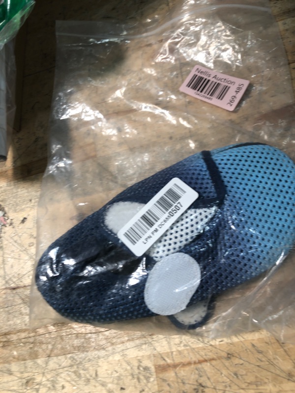 Photo 1 of Centipede Demon Big Kids Water Shoes Boys Girls Breathable Swim Pool Shoes Quick Dry Aqua Sock Shoes Barefoot Beach Shoes for Outdoor Water Sports 1-2 Big Kid