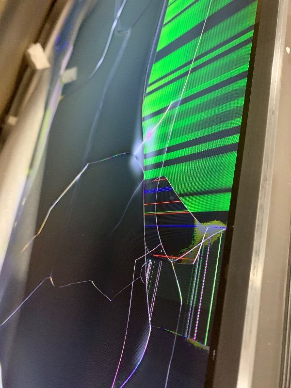 Photo 1 of **SMASHED SCREEN FINAL SALE**TCL 55-Inch Class S5 UHD 4K LED Smart TV with Fire TV (55S551F, 2024 Model), Dolby Vision, HDR PRO+, Dolby Atmos, Alexa Built-in with Voice Remote, Apple AirPlay 2 Compatibility, Streaming Television
