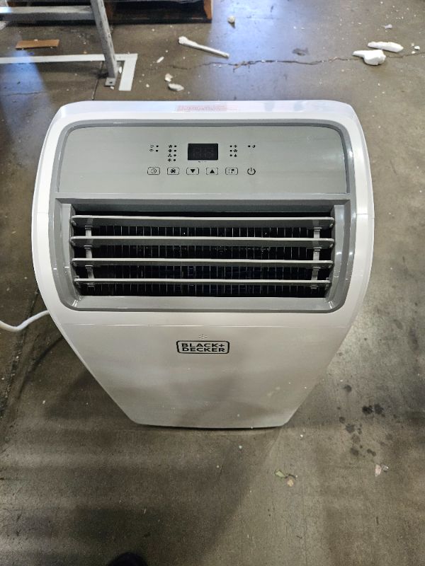 Photo 1 of ***PARTS ONLY/NOT FUNCTIONAL***

BLACK+DECKER Smart Portable Air Conditioner, 14,000 BTU for Rooms up to 700 Sq. Ft., Smart Portable AC with Follow Me Remote and Window Kit, BPACT14WT, White