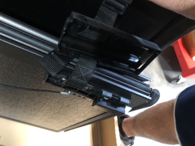 Photo 1 of ***DAMAGED - INCOMPLETE - SEE PICTURES***
RealTruck UnderCover Select Hard Folding Truck Bed Tonneau Cover | SL54020 | Fits 2022-2025 Nissan Frontier (w or w/o Utili-Track System) 5' Bed (60")