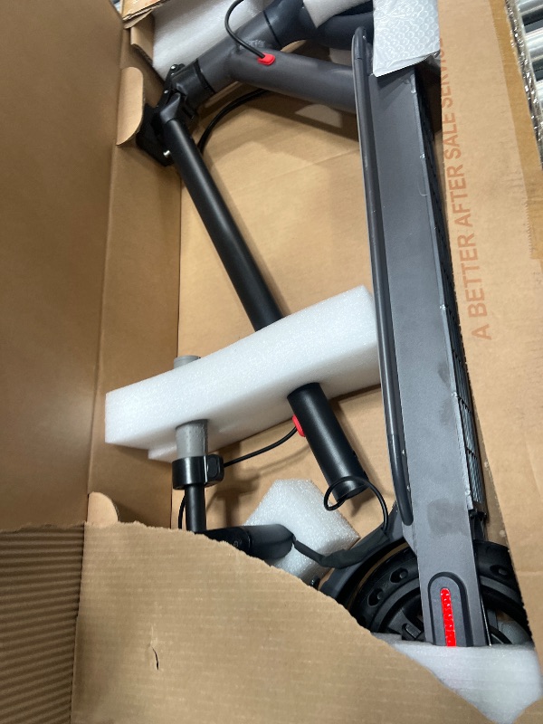 Photo 1 of ***NO CHARGER***
Qlaway 8.5" E Scooter for Adults 19 MPH 350W Motor 187.2WH Battery, Motorized Scooter Up to 15 Miles Range, Foldable, Bearing 265 LBS/APP Control
