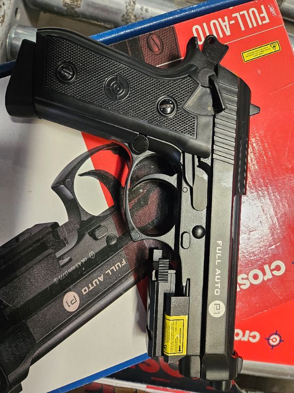 Photo 1 of ( for props) Crosman CFAMP1L Full Auto P1 CO2-Powered BB Air Pistol With Laser Sight (Class II <1 mW)