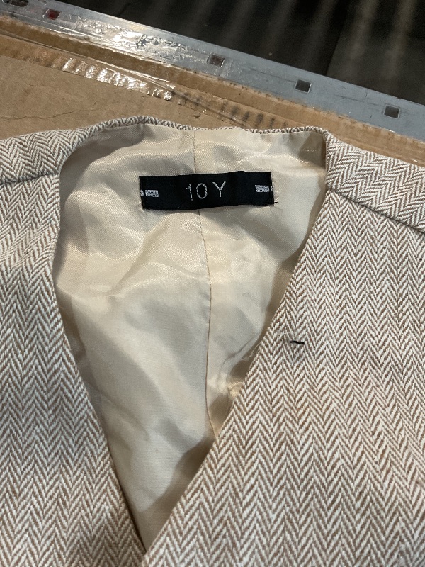 Photo 1 of (Childrens size 10) (see all images)  Men 2 Piece Seersucker Suit Slim Fit Blazer Pants Set Summer Beach Wedding Suits for Mens Prom Striped Tux
