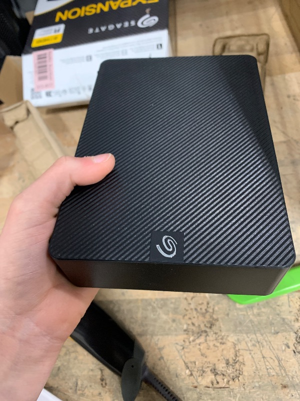 Photo 1 of *BROKEN USB* Seagate Expansion 8TB External Hard Drive HDD - USB 3.0, with Rescue Data Recovery Services (STKP8000400)