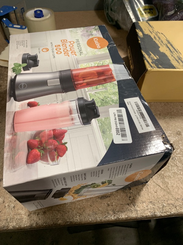 Photo 1 of **Parts Only** iCucina Smoothie Blender, Personal Blender for Shakes and Smoothies, 500W Pulse Technology Single Serve Blenders with 2 x 28oz Protable Cups for Ice Crush, Frozen Fruit Drinks