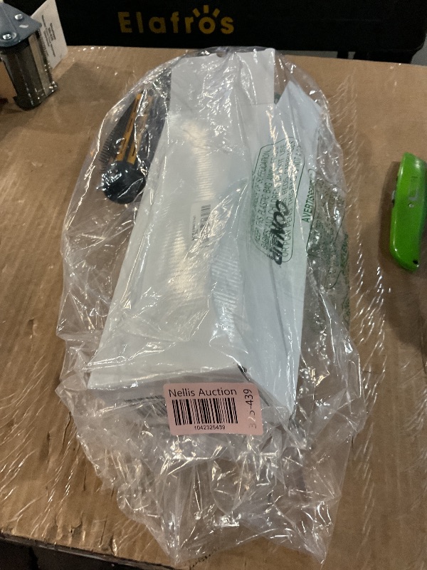 Photo 1 of ***(NO RETURNS OR REFUNDS/ FOR PARTS ONLY/ NON FUNCTIONAL)***
Conair 2-in-1 Hot Air Curling Combo, Includes 1.5-inch Curl Brush and 1-inch Aluminum Bristle Brush