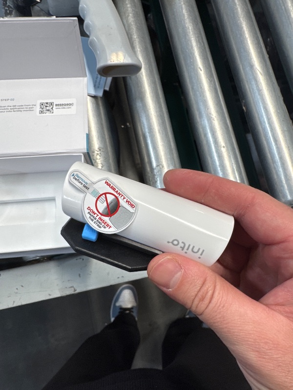 Photo 1 of (MISSING THE TEST STRIPS) (MISING CHARGER) Inito Fertility Monitor & Hormone Tracker for Women | Estrogen, LH, PdG (Urine Metabolite of progesterone), FSH | Track and Confirm Ovulation | Includes 15 Test Strips (iPhone 15 Plus)