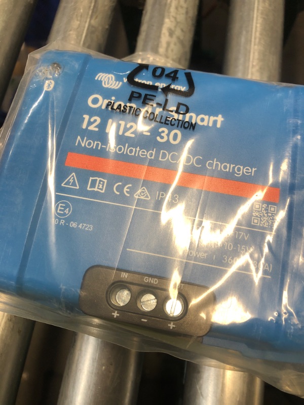 Photo 1 of (used) Victron Energy Orion-Tr Smart DC to DC Charger (Bluetooth) - 12/12-Volt 30 amp 360-Watt - Battery Charger for Dual Battery Systems - Non-Isolated