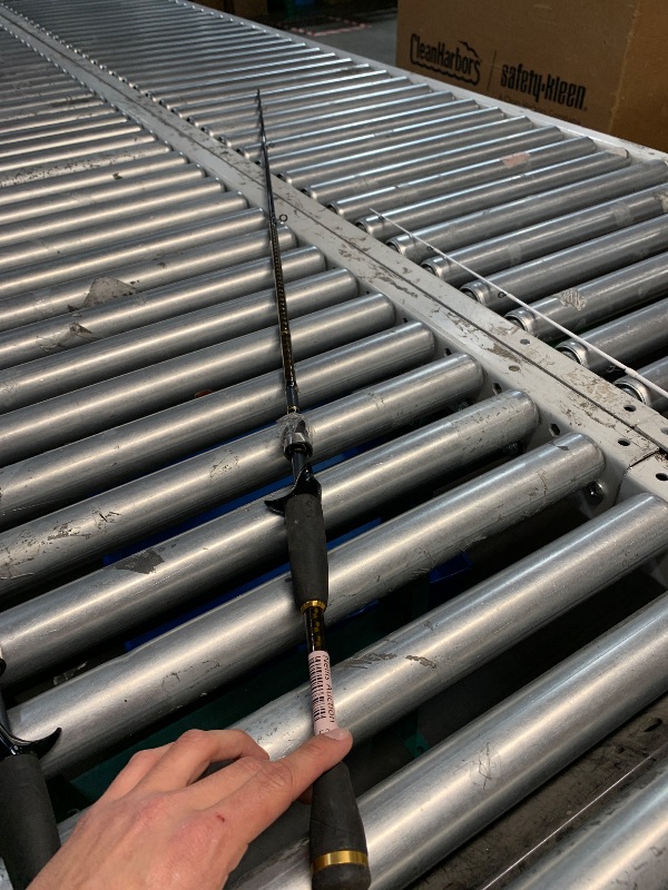 Photo 1 of Daiwa Laguna Trigger Grip Casting Rod
