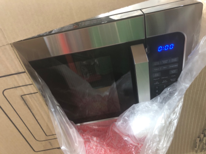 Photo 1 of (used)(see images) Toshiba ML-EM62P(SS) Large Countertop Microwave with Smart Sensor, 6 Menus, Auto Defrost, ECO Mode
