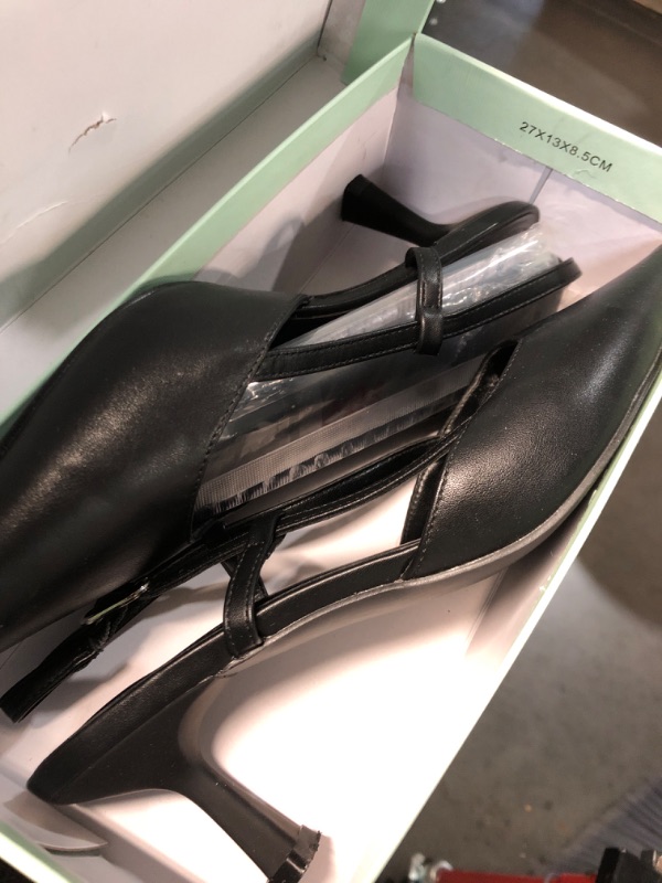 Photo 1 of ***(MINOR DAMAGE/ SEE NOTES)***
JENN ARDOR Women's Slingback Kitten Heel Closed Pointed Toe Dress Pumps Shoes for Women Comfortable Low Heeled Sandals Wedding Party Pumps Black 8